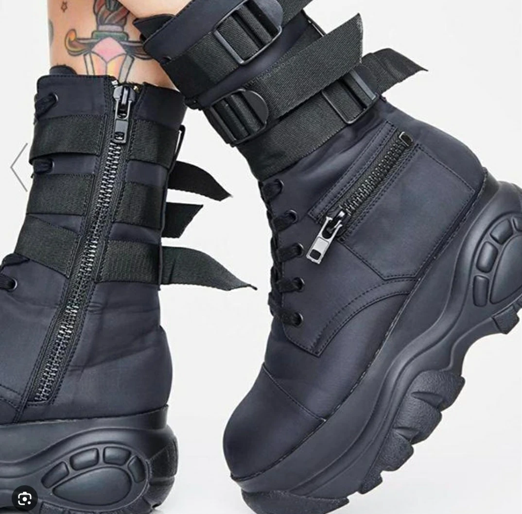 Brand new Women's Mad Hustle Pocket Combat Boots