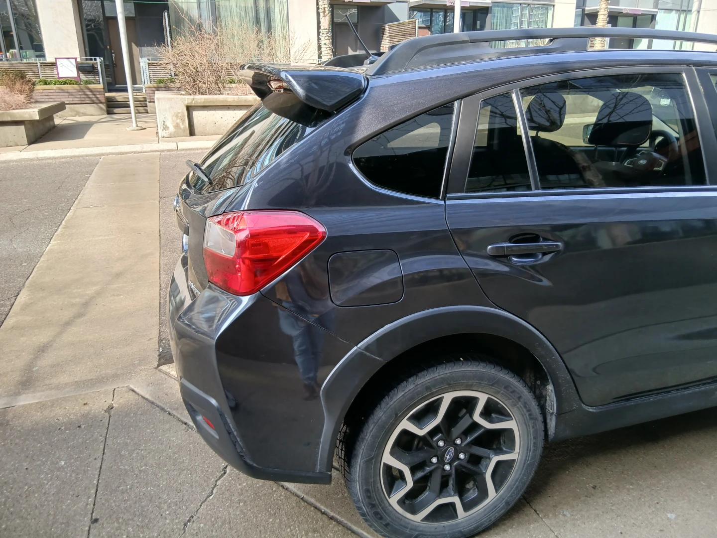 2016 Subaru Crosstrek Black - photo 2