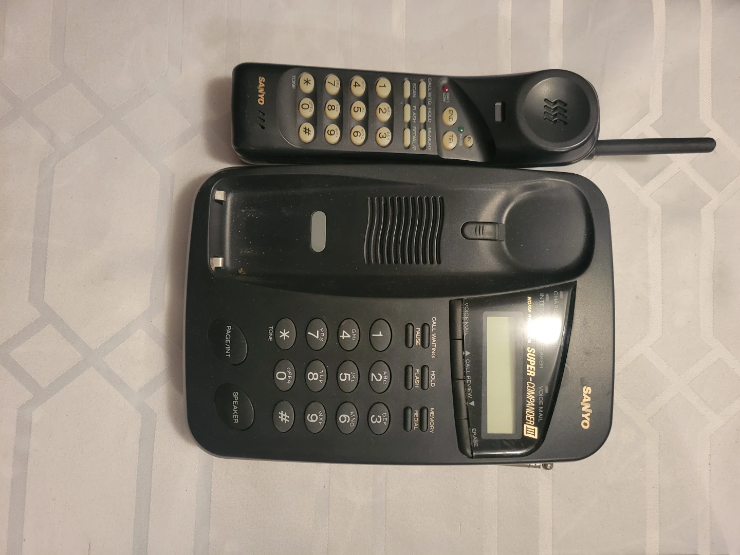 Sanyo Super-Compander III Cordless Phone - photo 2