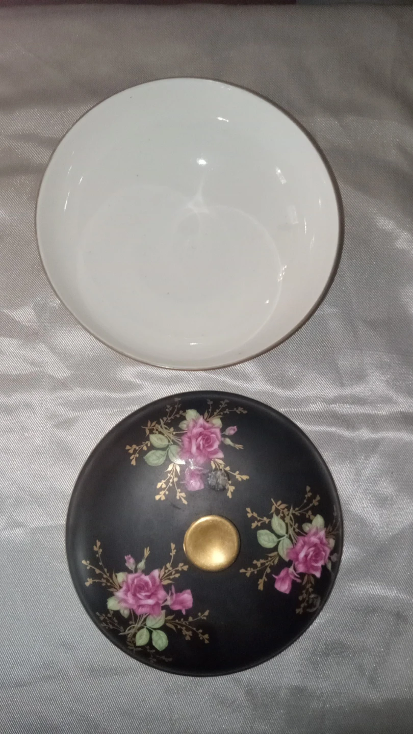 Decorative Trinket Box with Roses Design