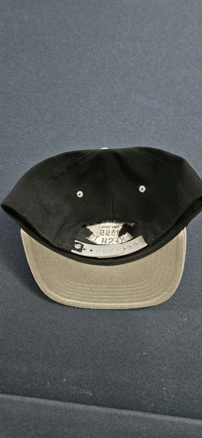 2 Rocawear Snapback Hats - photo 4