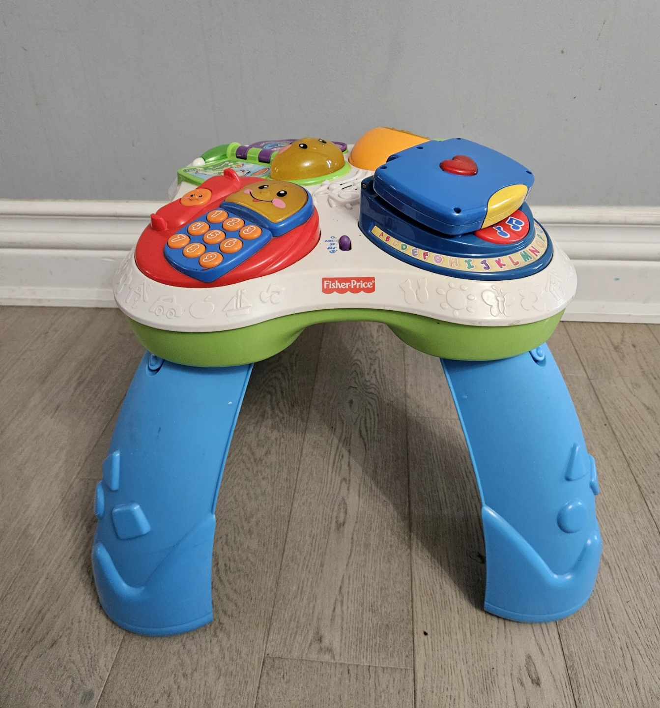 Fisher-Price Laugh & Learn Smart Stages Activity Table - photo 3