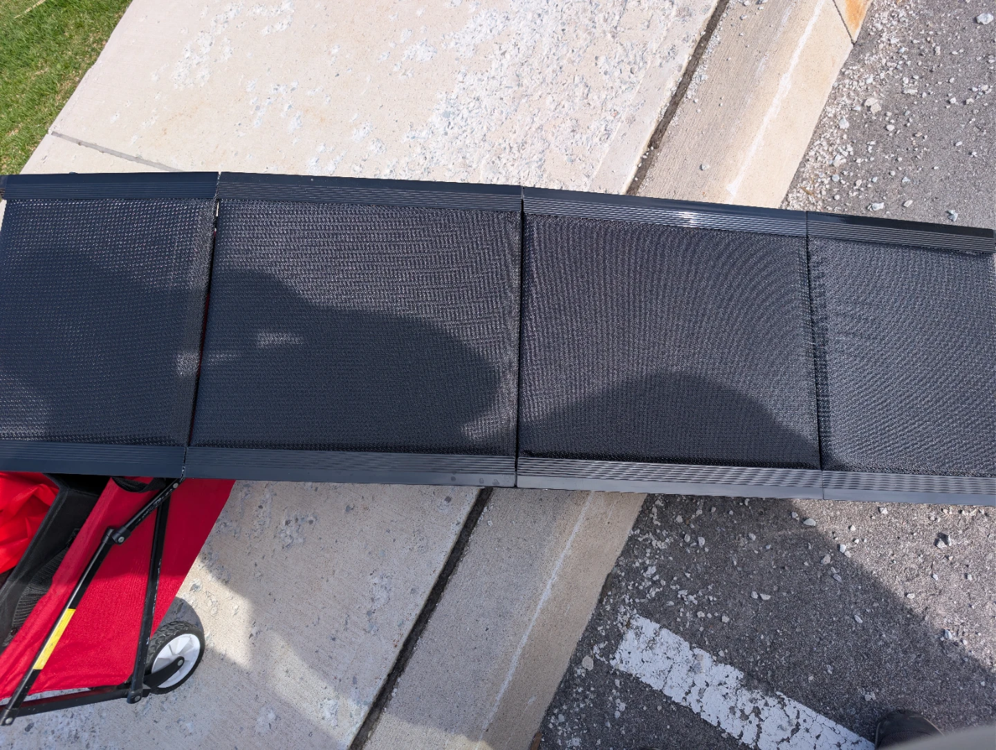 Black Folding Pet Ramp for Cars 250lbs capacity - photo 3