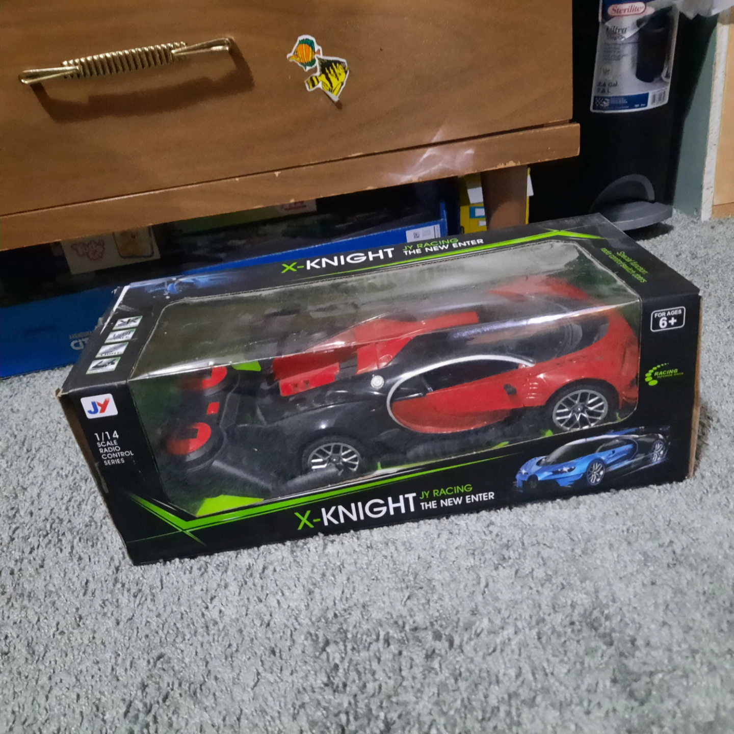 JV X-Knight 1/14 Scale Radio Control Car