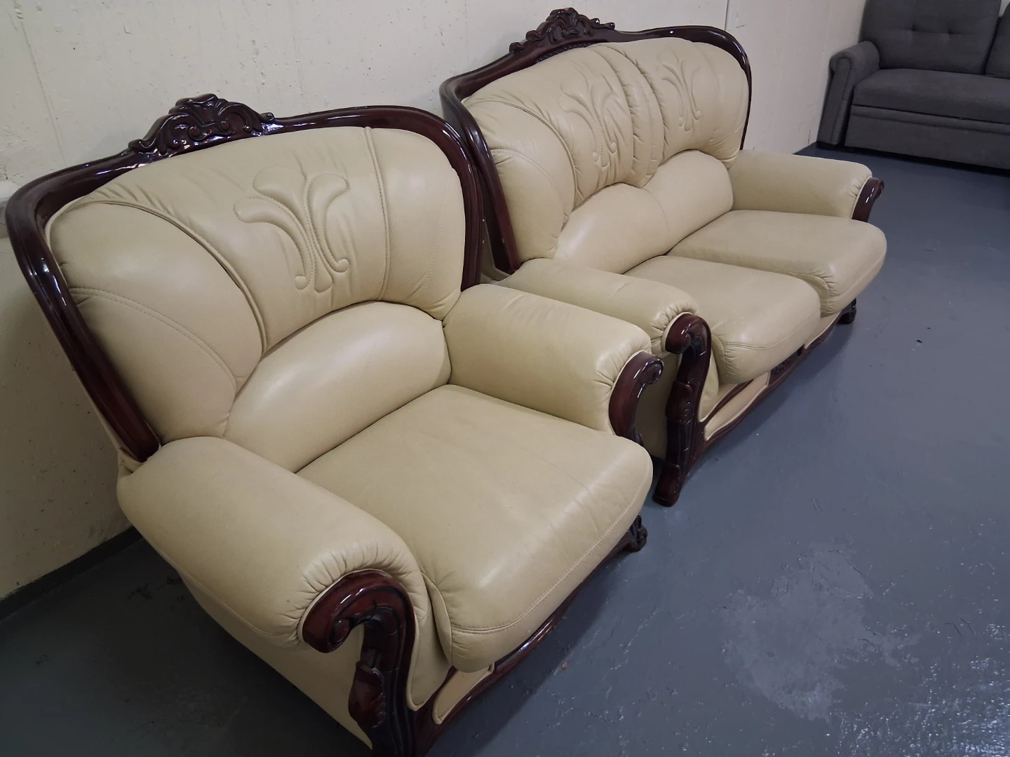 Cream Leather Sofa Set with Dark Wood Trim - photo 5