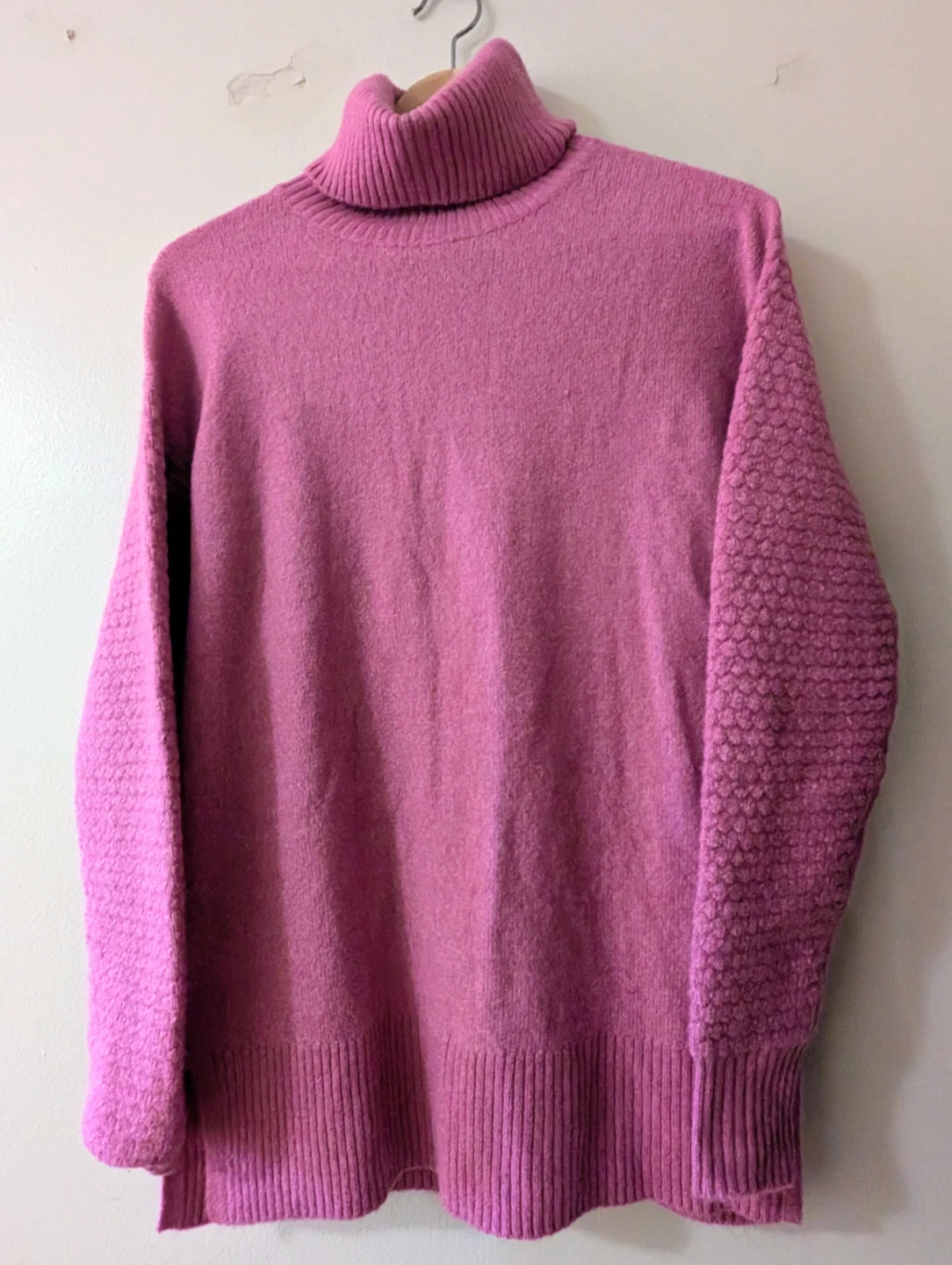 RW & CO. Pink Turtleneck Sweater XS/TP