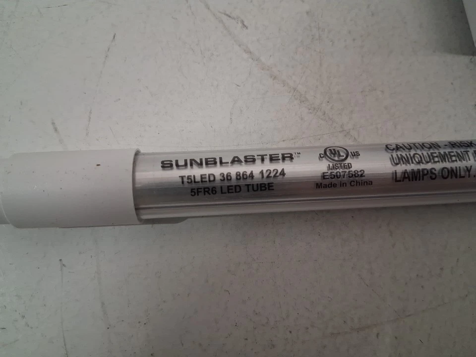 Sunblaster T5LED 36" 30W 6400K LED Tube - photo 3