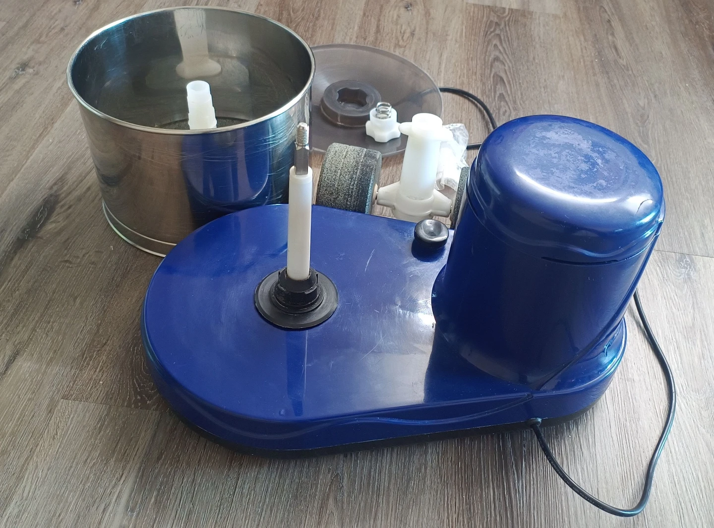 Anu Lakshmi Wet Grinder 2L - photo 4