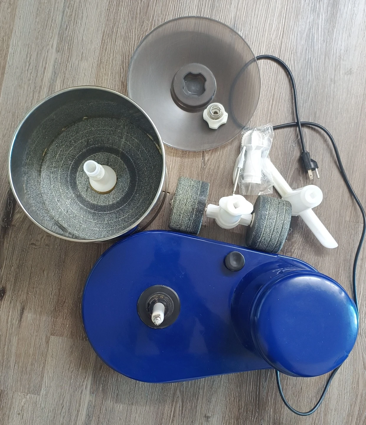 Anu Lakshmi Wet Grinder 2L - photo 5