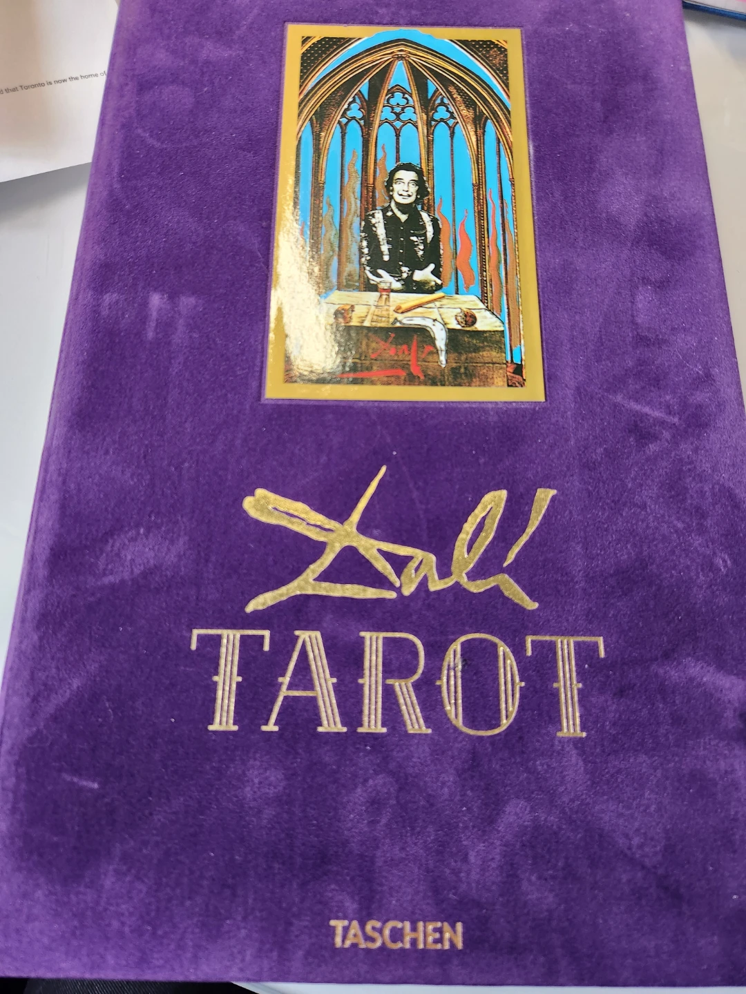 Salvador Dalí Tarot Deck