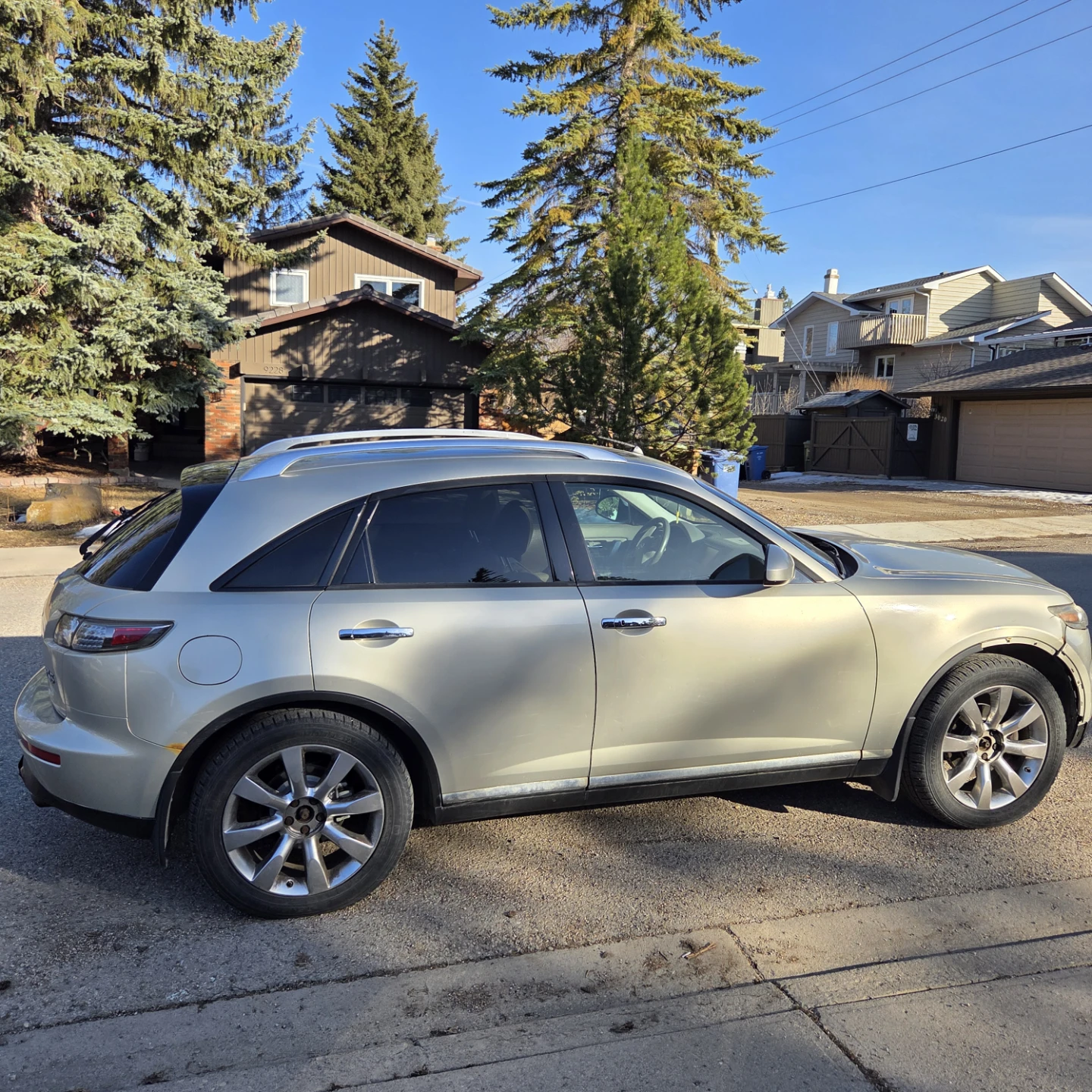 Infiniti FX35