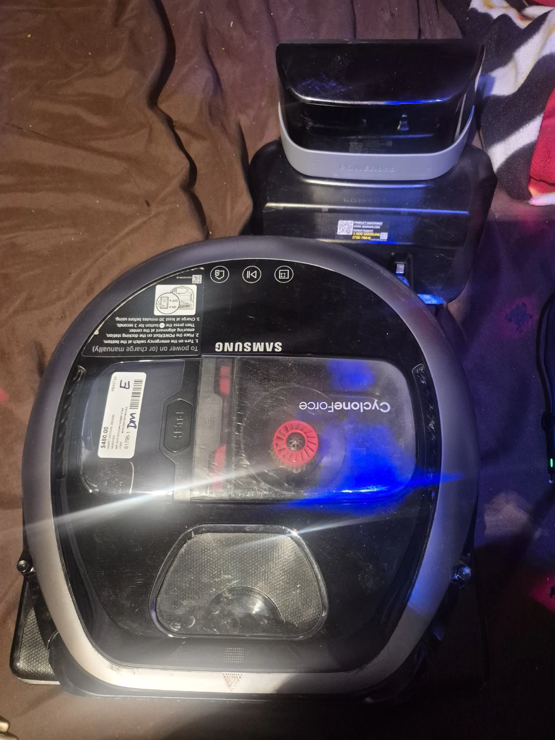 Samsung POWERbot Robot Vacuum R7065 - photo 2