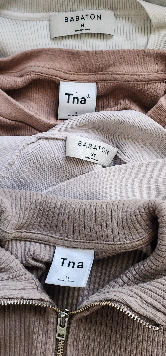 Aritzia Tops - TNA, Babaton (Medium, Small,  XS) - photo 4
