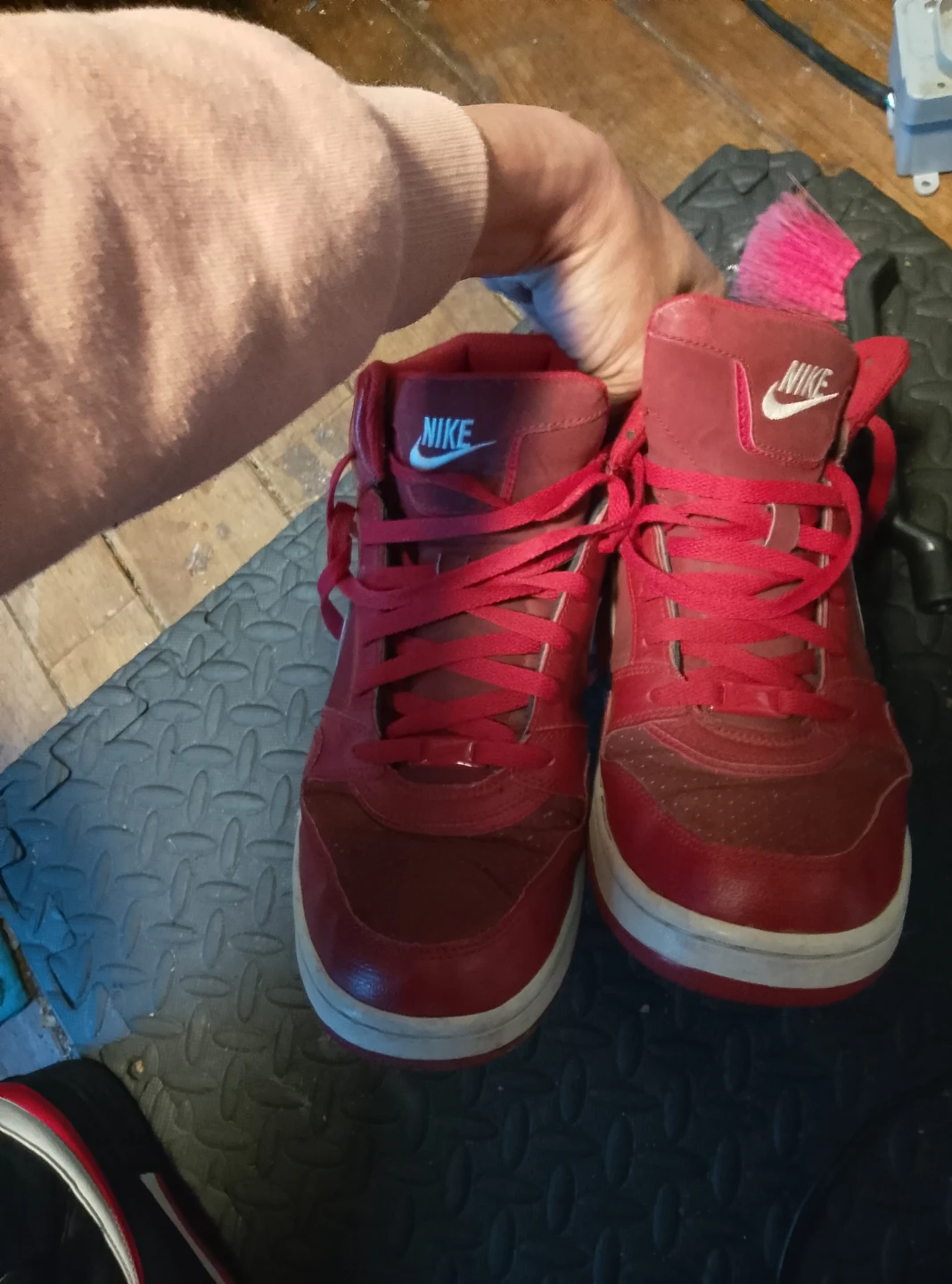 Nike Red High-Top Sneakers US 9 - photo 3