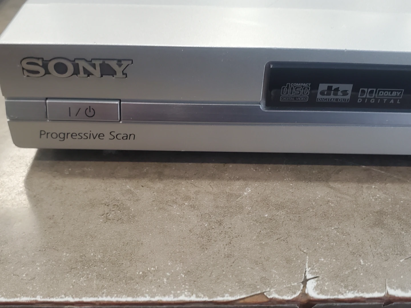 Sony Progressive Scan CD/DVD Player DVP-NS575P with Remote - photo 3