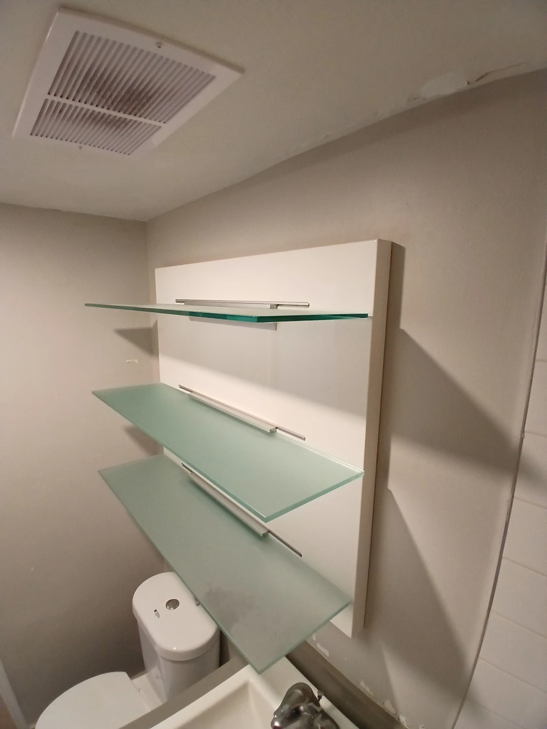 3-Tier Wall-Mounted Floating Shelf - MUST GO THIS WEEK ⚡ - photo 5