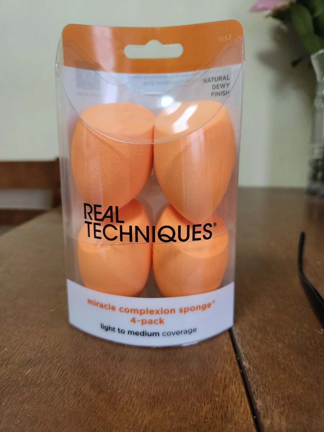 Real Techniques Miracle Complexion Sponge 4-Pack - photo 2