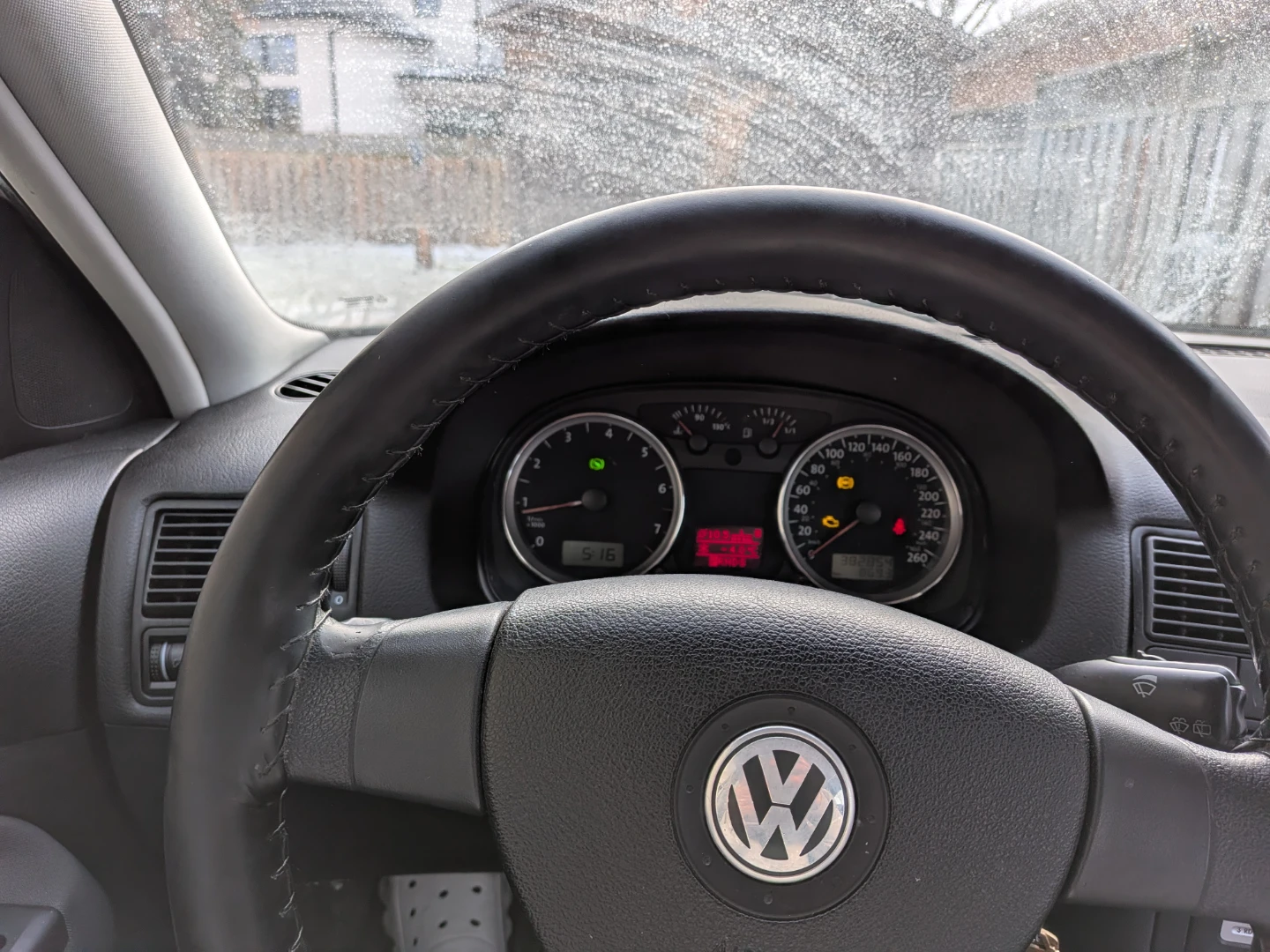 White Volkswagen GTI - photo 5