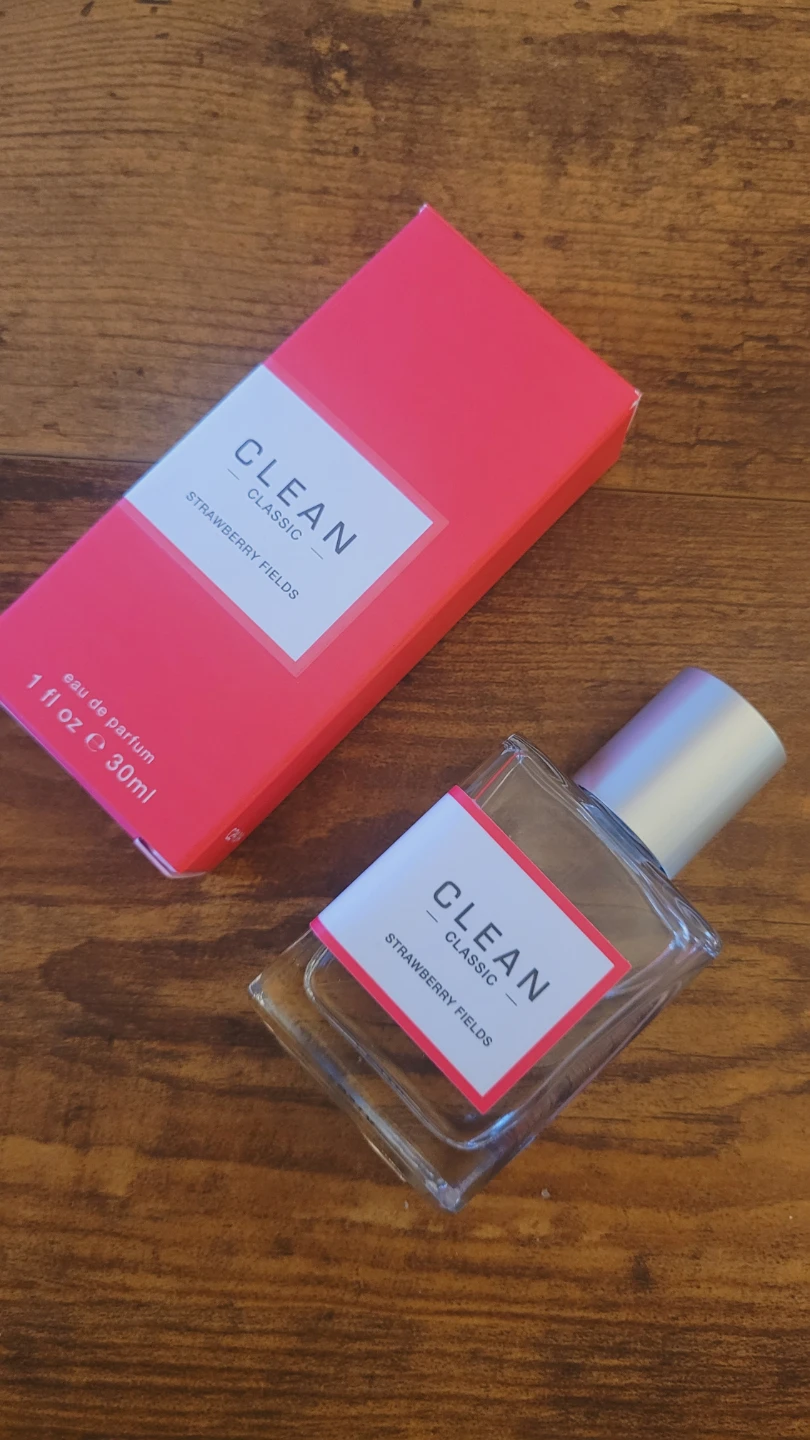 Clean Classic Strawberry fields 30 ml