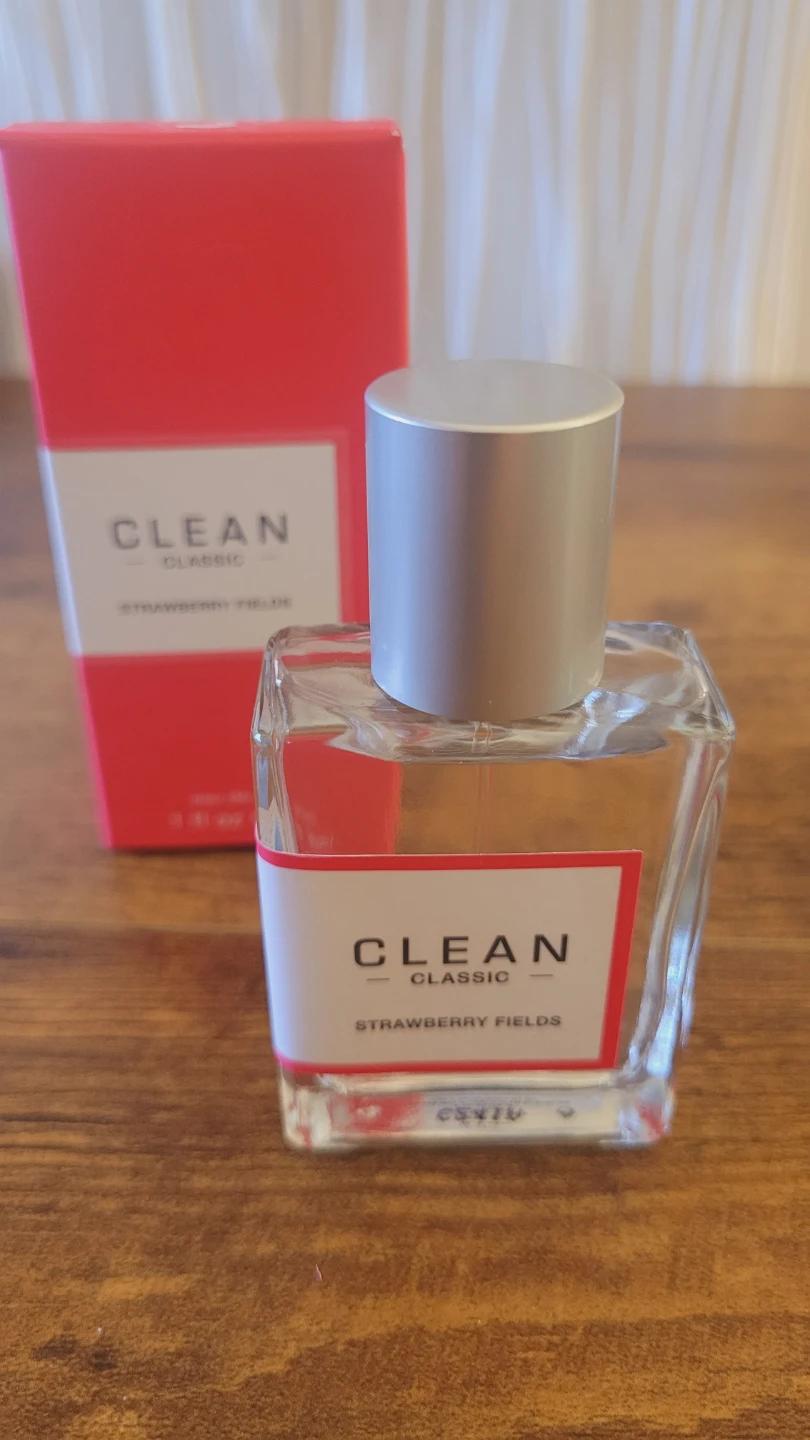 Clean Classic Strawberry fields 30 ml - photo 2