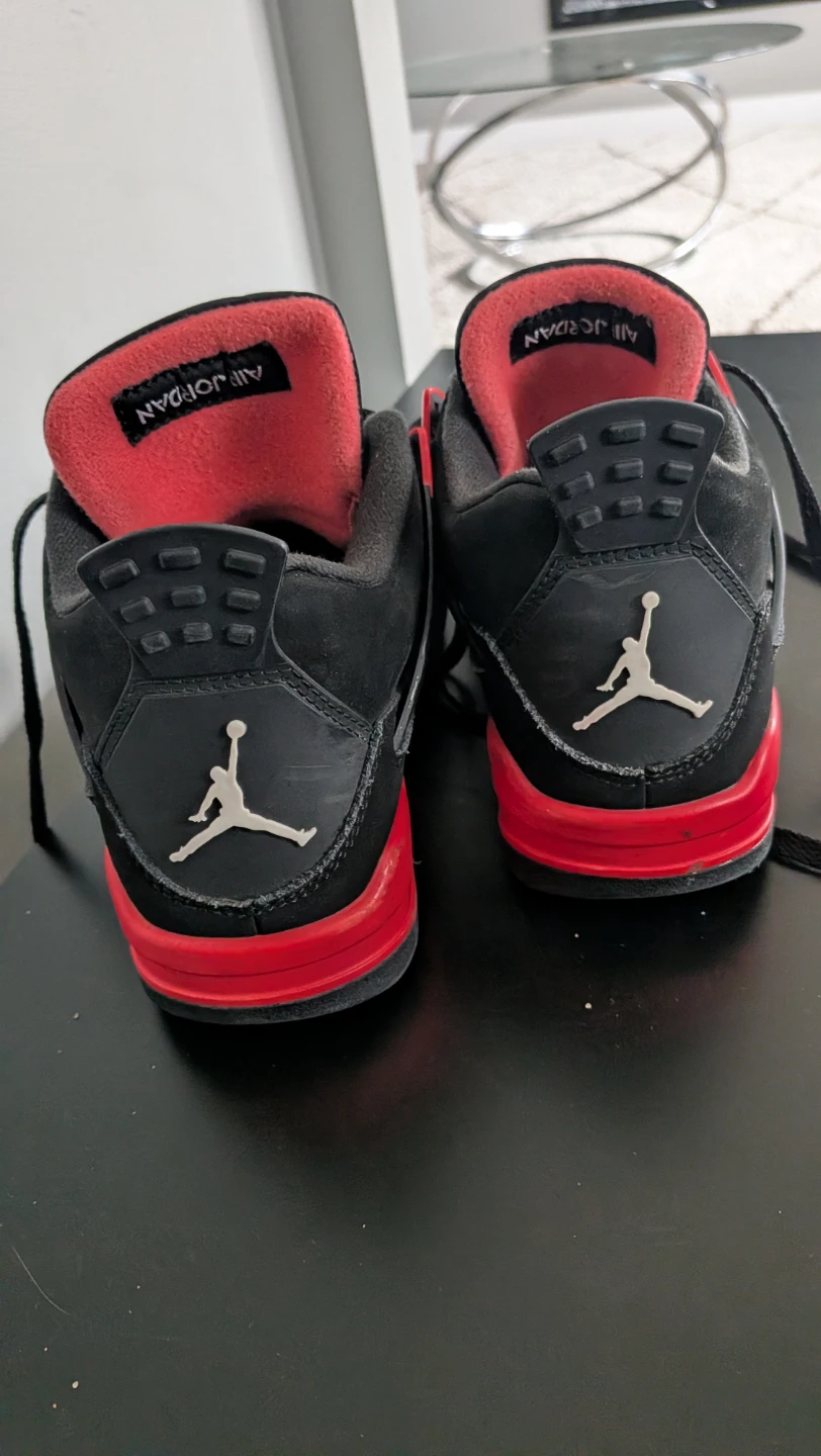 Air Jordan 4 "Bred" - photo 2