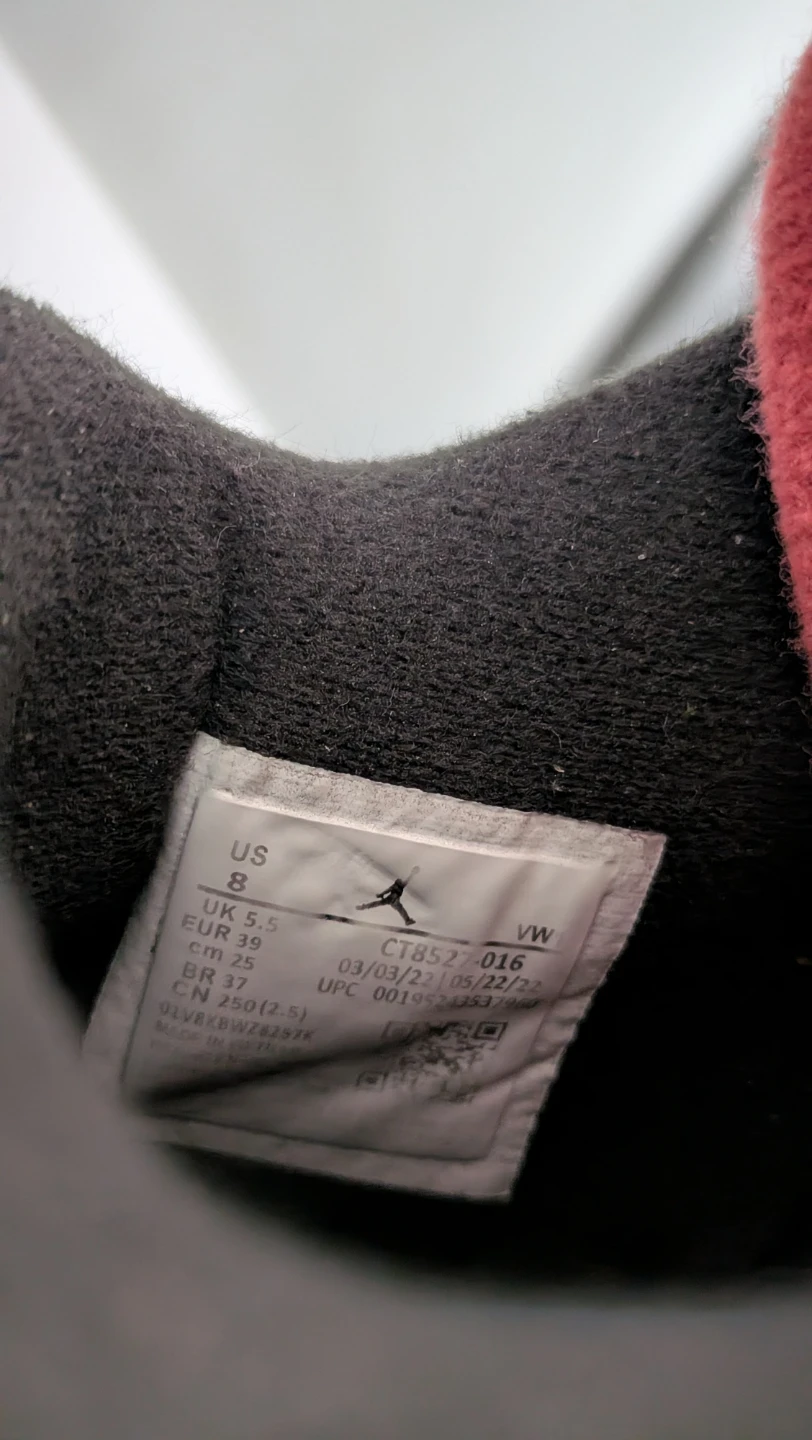 Air Jordan 4 "Bred" - photo 5