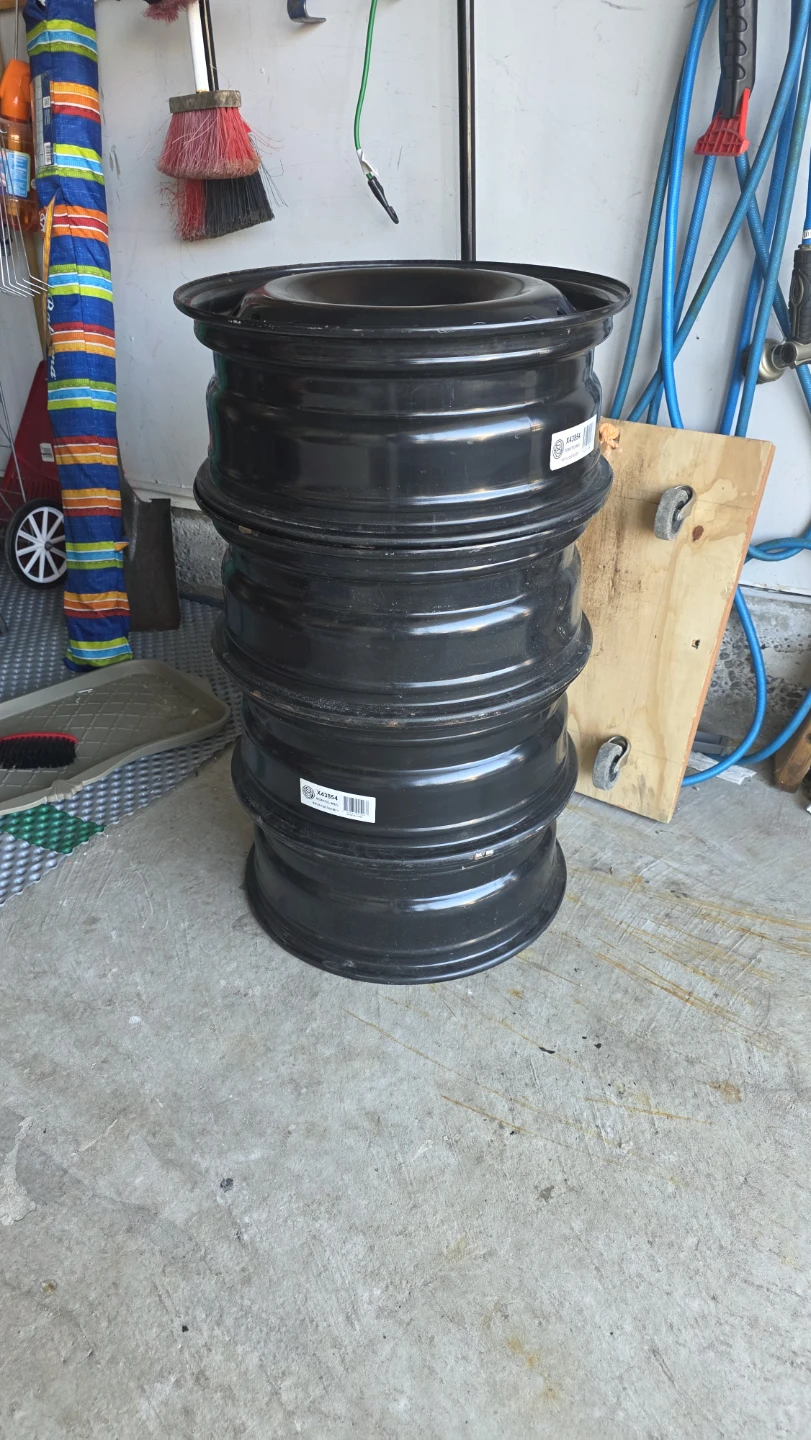 4x RSSW Steel Wheels 18x7 5x120