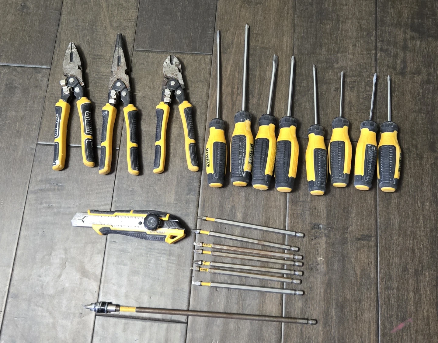 DeWalt Tool Set with Pliers, Screwdrivers, Utility Knife & Bits