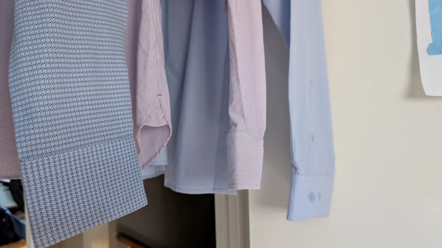 Bundle of 3 Men's Dress Shirts - Medium - photo 4