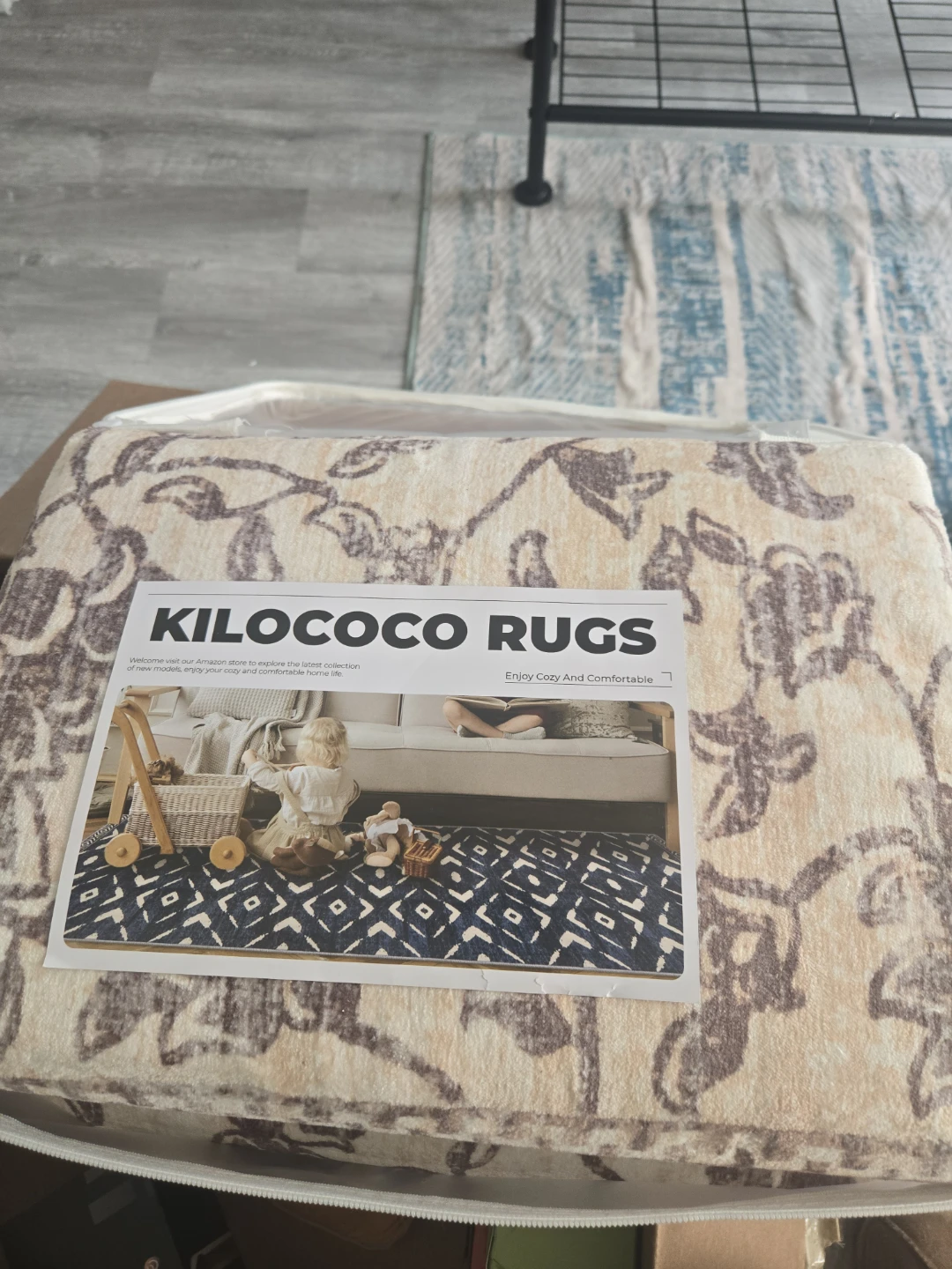 KILOCOCO Living Room Rug 5x7 Area Rug Vintage Floral Washable