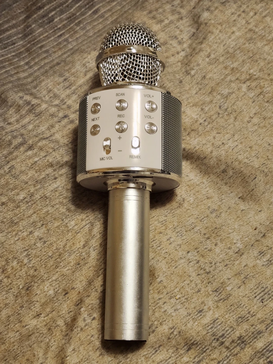 Wireless Karaoke Microphone - Silver