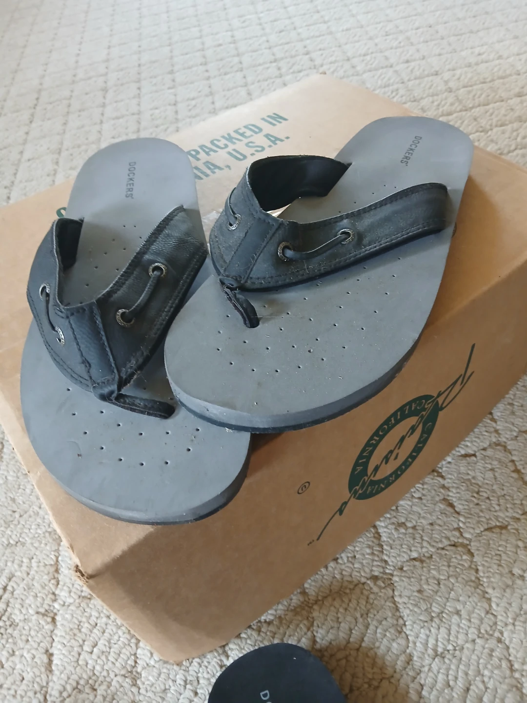 Dockers Men's Flip Flops