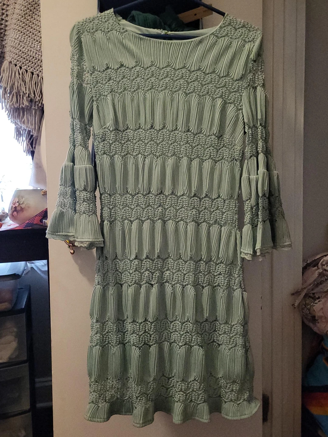 Light Green Textured Midi Dress with Bell Sleeves - photo 3