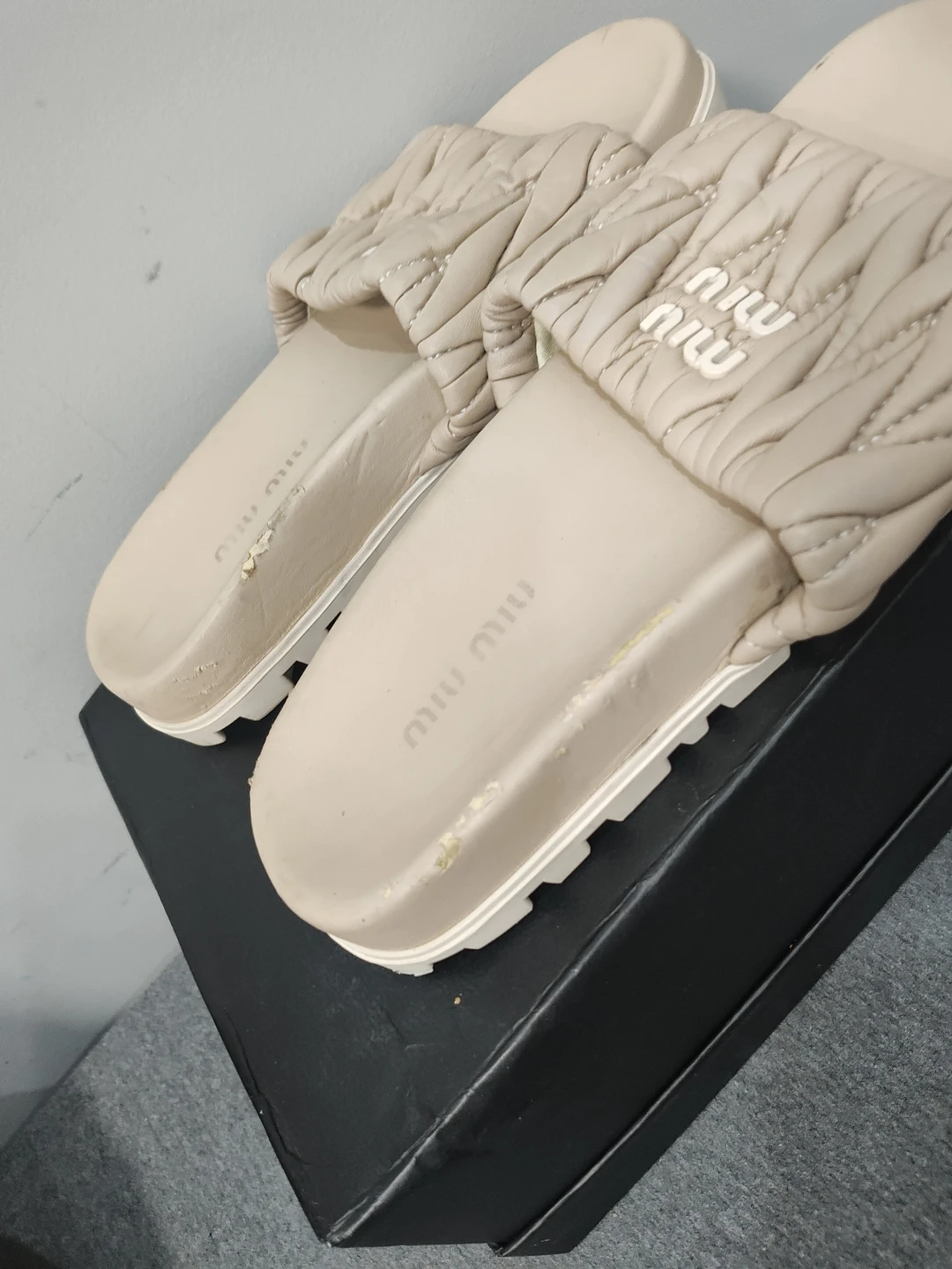 Miu Miu Women's Slides Beige - photo 5