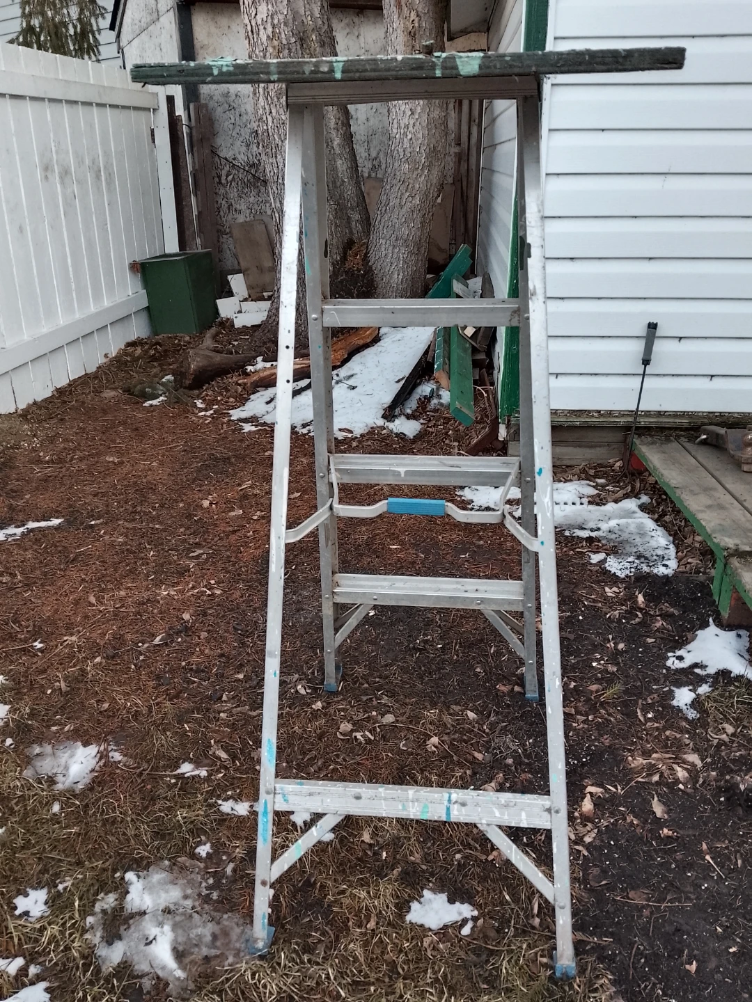 Aluminum A-Frame Ladder - photo 3