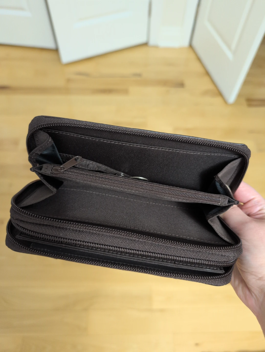 Buxton Brown Leather Zip Around Wallet - photo 2