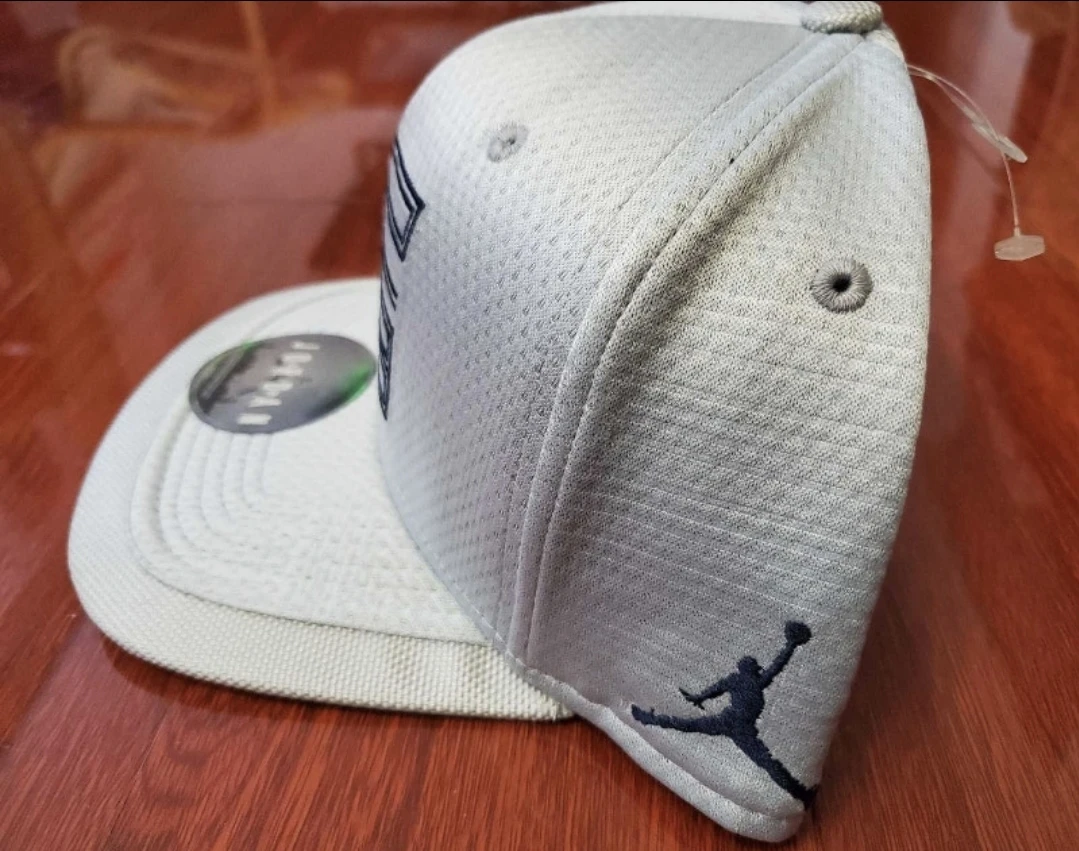 new early 2000's air jordan 11 cool grey gray snapback - photo 2