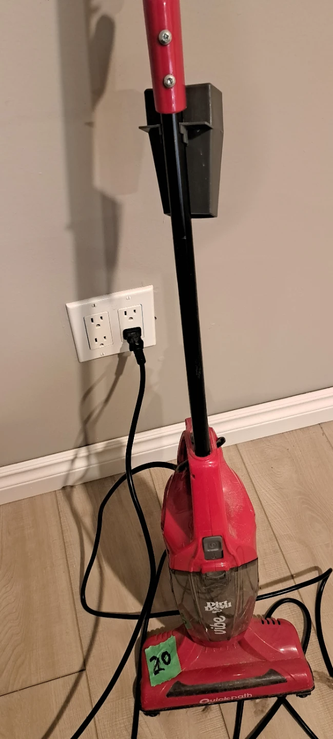 Dirt Devil QuickPath Bagless Stick Vacuum