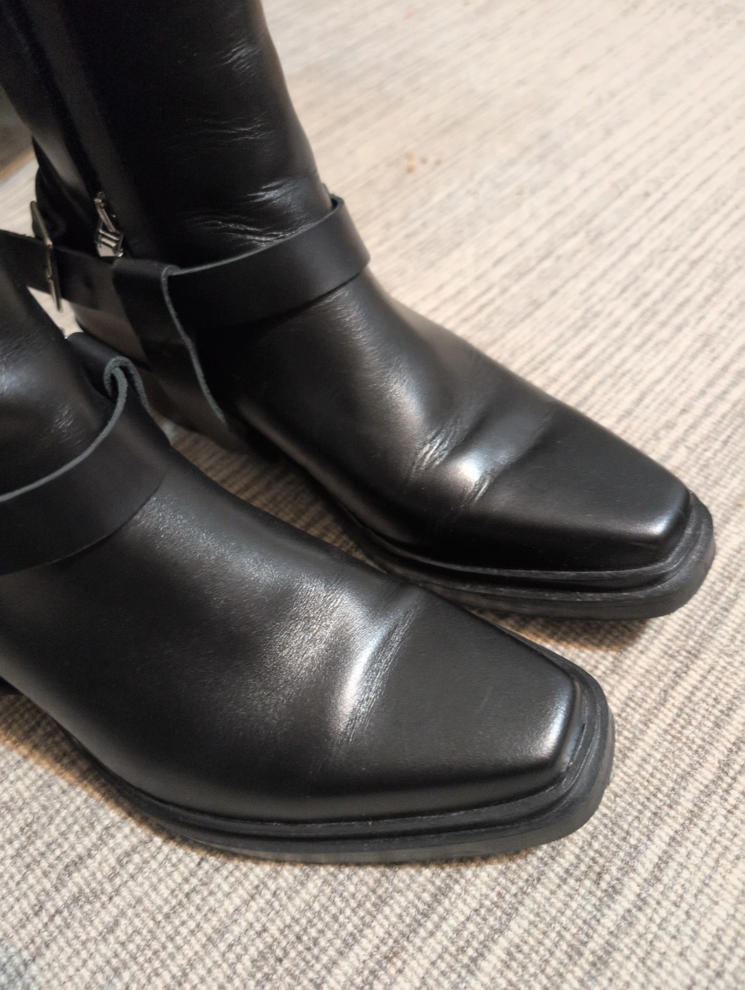 HUGO (HUGO BOSS) ​Black leather Harness Moto / Biker Boots-37 - photo 2