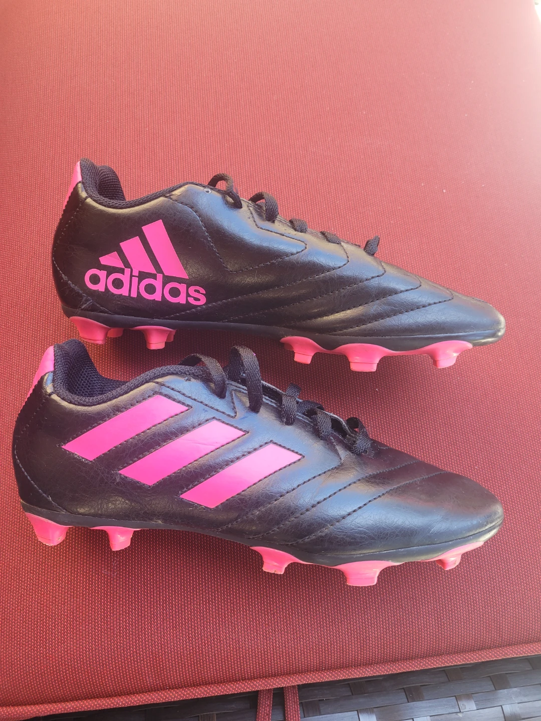 Adidas Soccer Cleats - Black/Pink