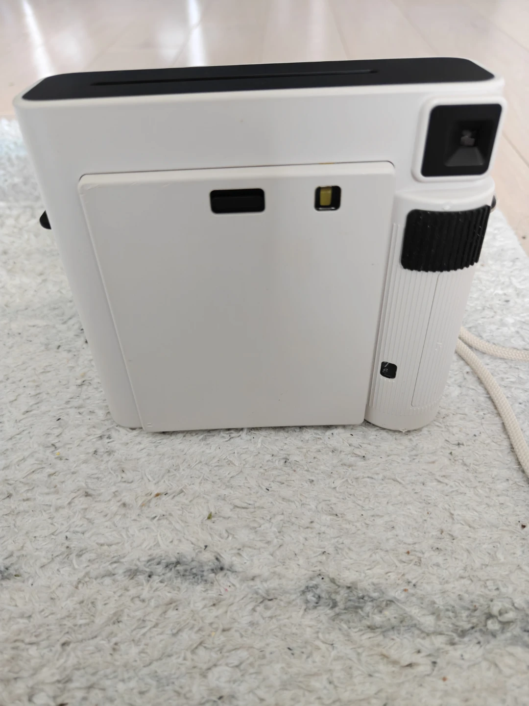 Fujifilm Instax SQUARE 1 Instant Camera - photo 2