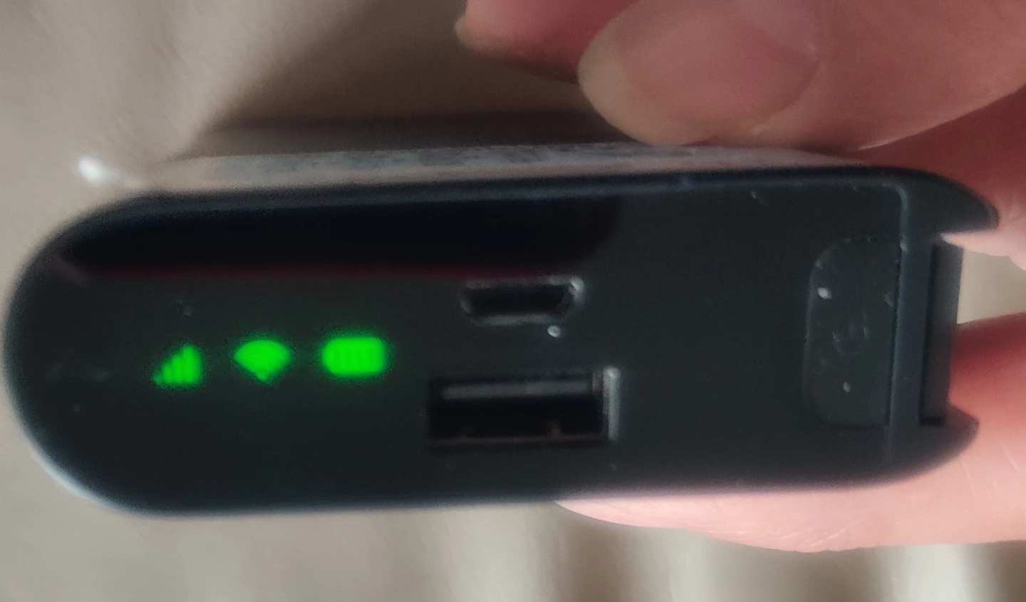 Xiaomi ZMI 10000mAh 4G MiFi Router - photo 4