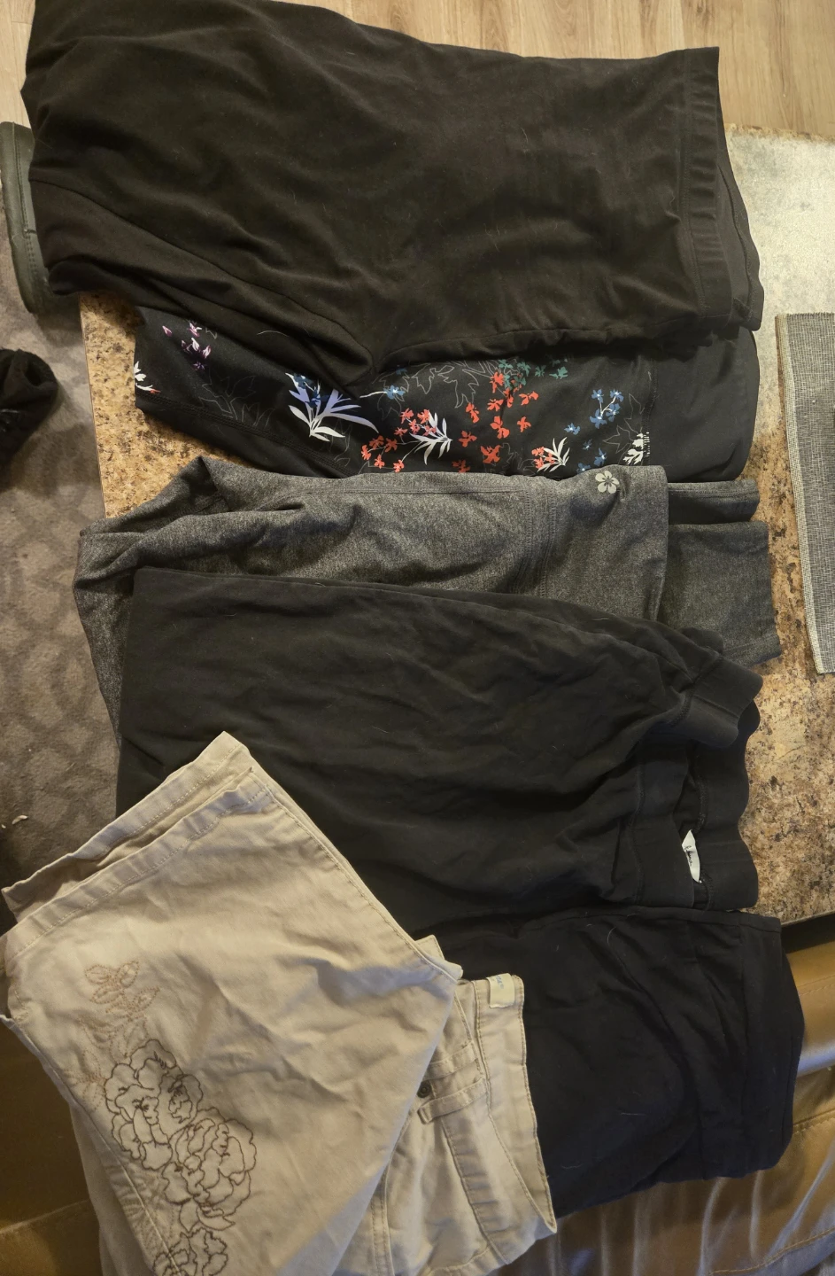 Bundle of women's leggings and capris