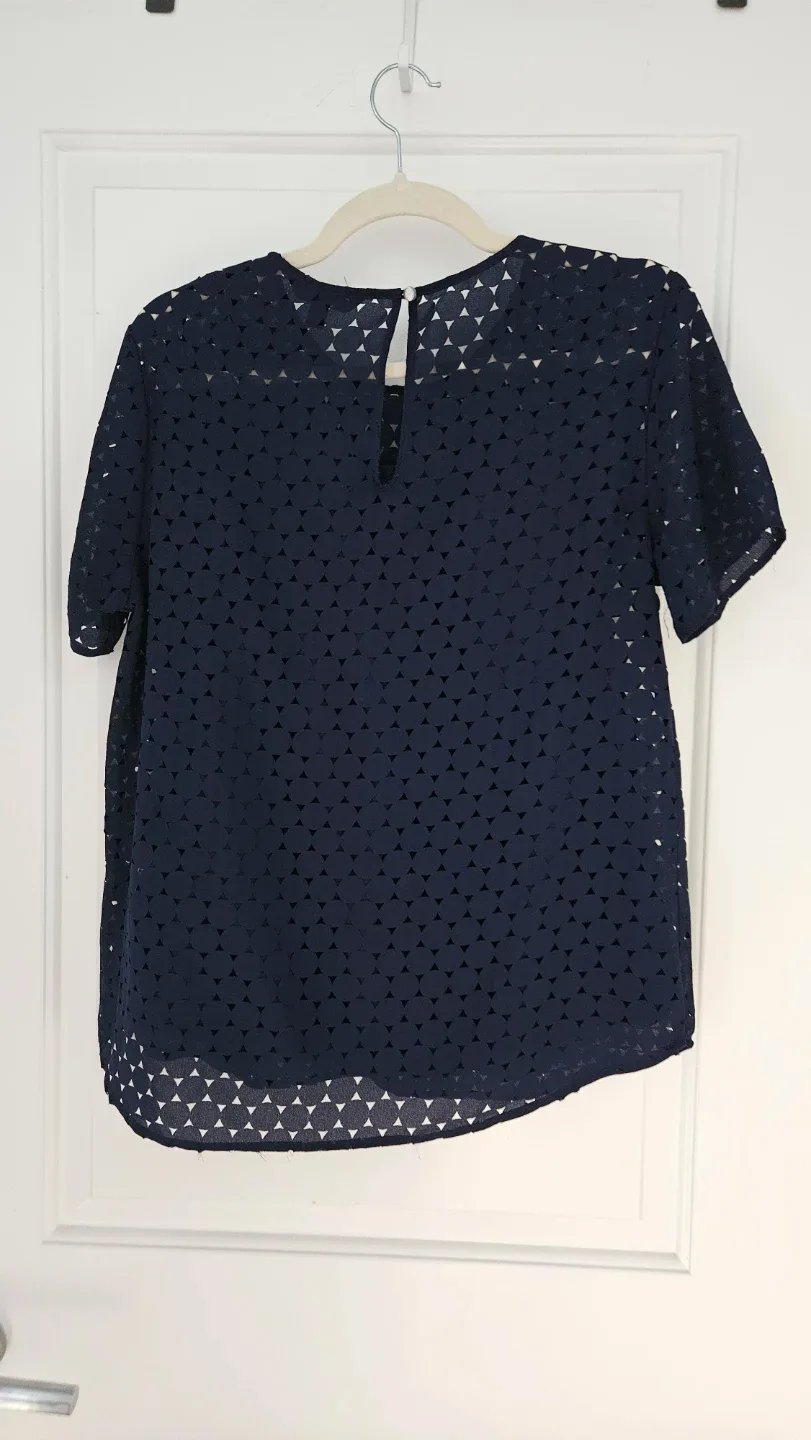 Banana Republic Navy Blue Eyelet Top Size S - photo 4