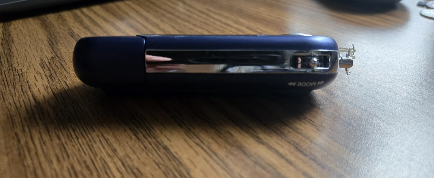 Blue Digital MP3 Player - photo 3
