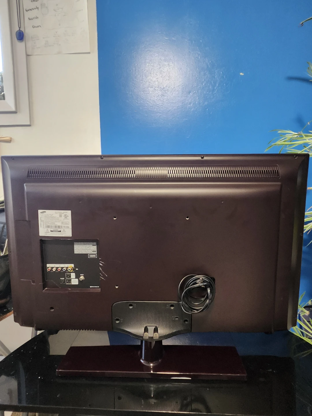 Samsung Flat Screen TV - photo 2