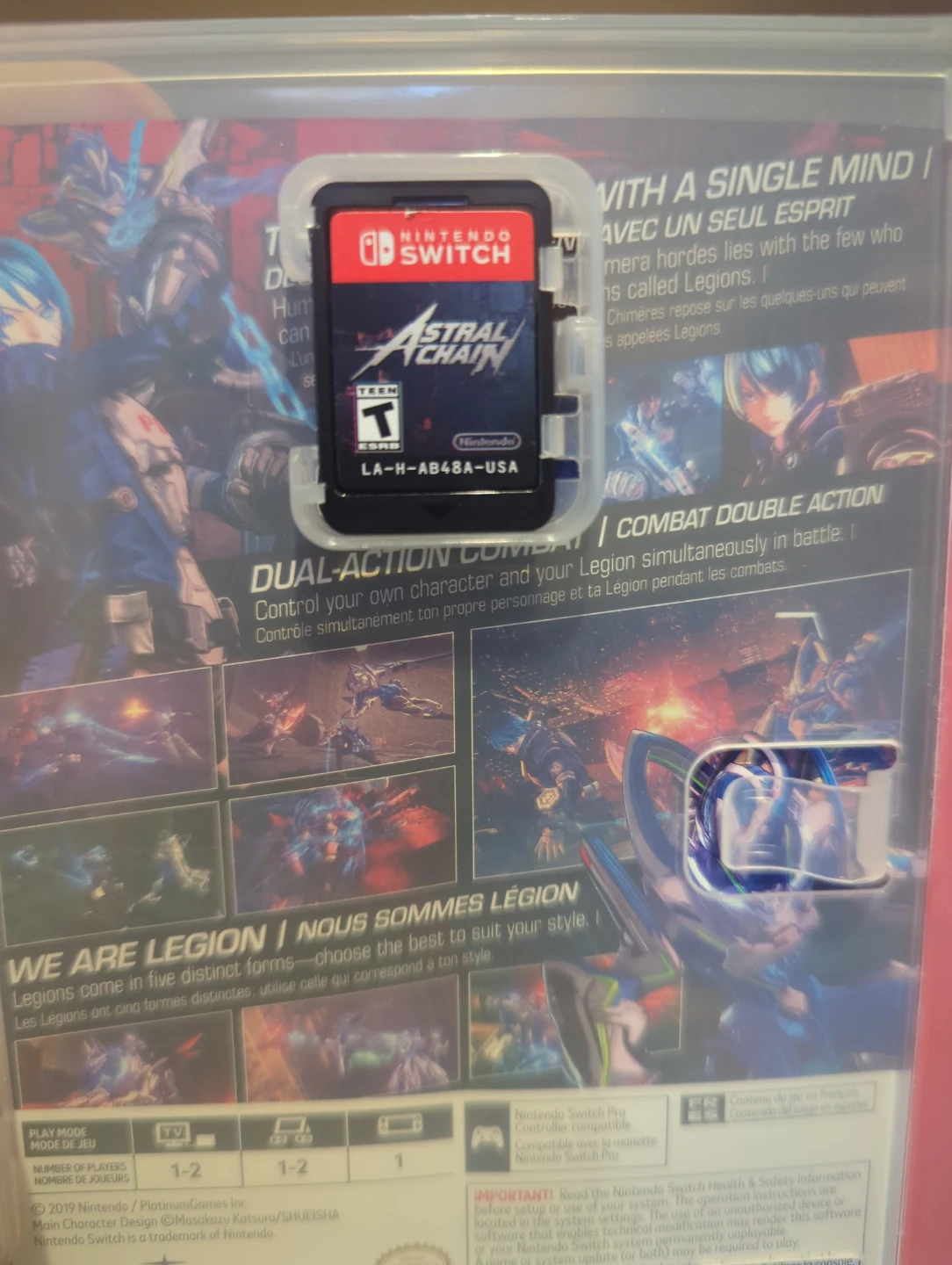 Astral Chain Nintendo Switch Game - photo 2