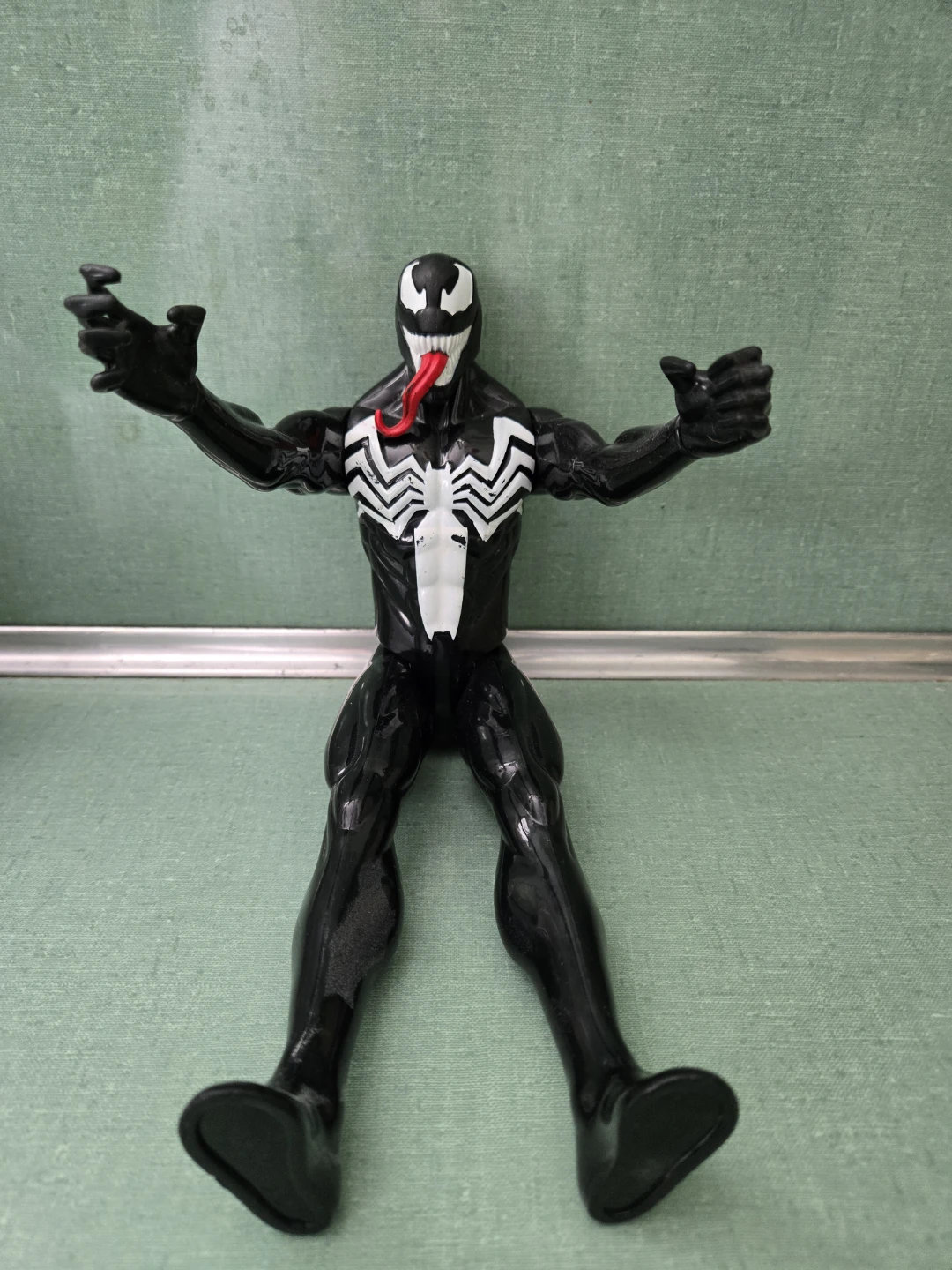 Venom Action Figure - photo 3