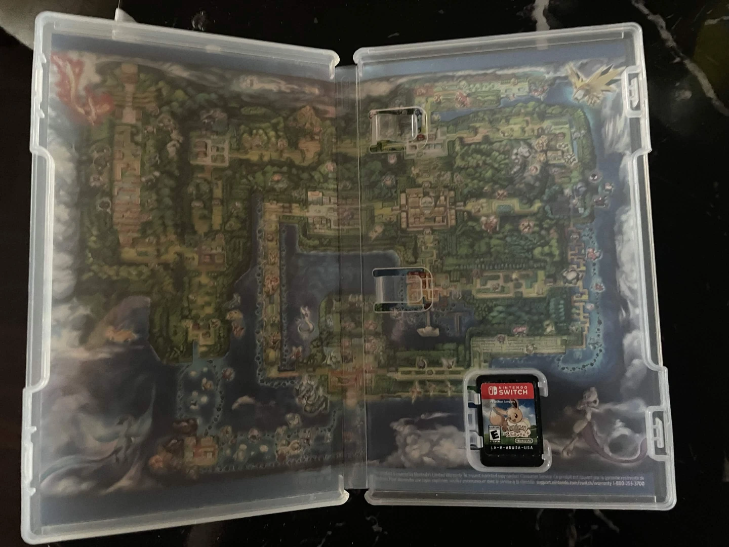 Pokemon Let's Go Eevee (Game + Box) - photo 2