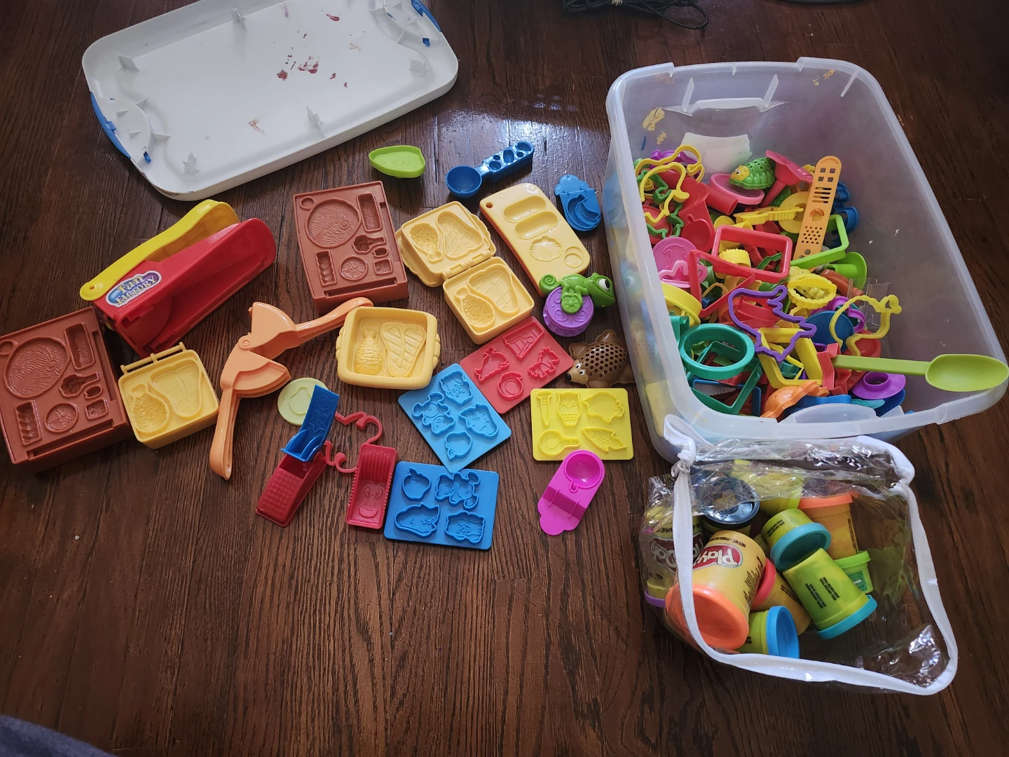 Play-Doh Tools and Molds Set